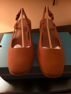 TOMS Amber Brown Jaclyn Slingback Shoe Box - Women's